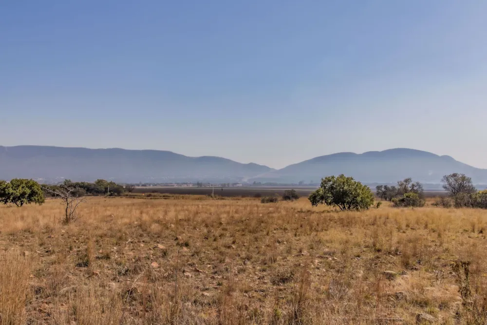 Mixed use farm for sale in Hartbeespoort - 1HR1572851 Mixed use farm for sale in Hartbeespoort - 1HR1572851