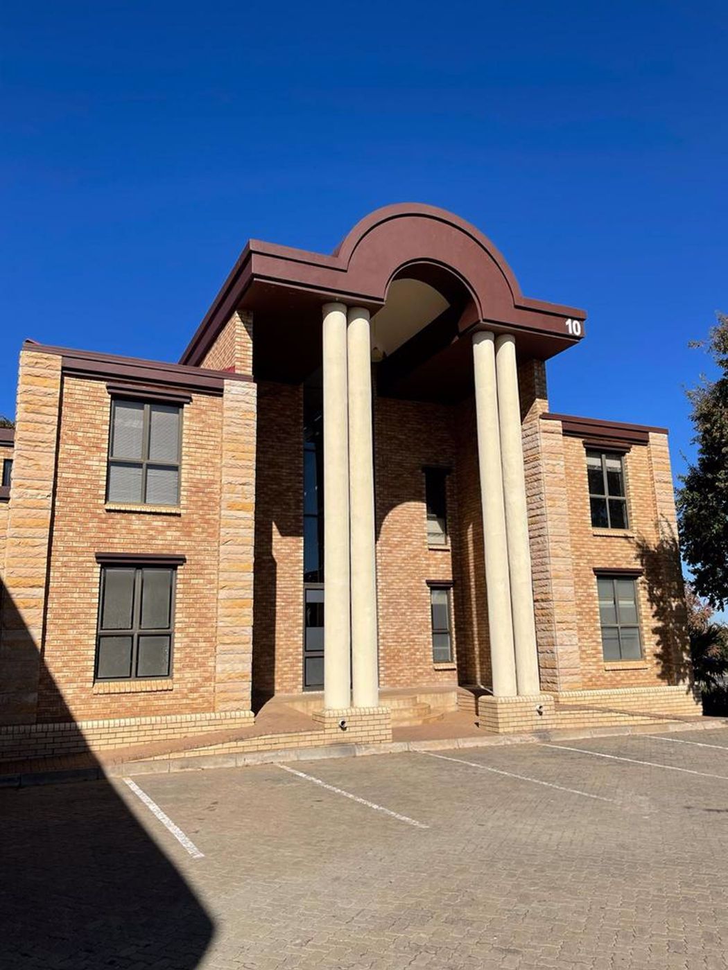 Commercial office to rent in Langenhovenpark - 1BX1572856