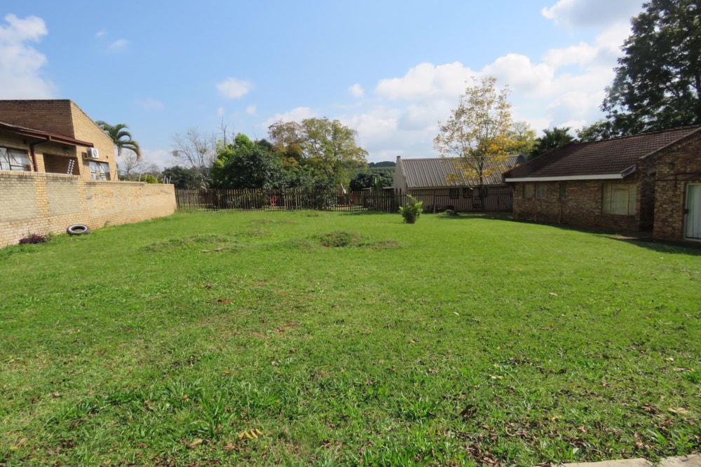 Residential vacant land for sale in Kingsview - 1WR1731103