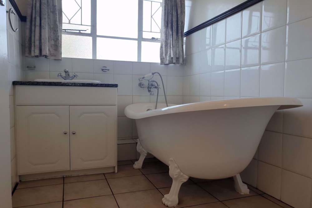 Apartment for sale in Northcliff, Johannesburg - RAN1727244