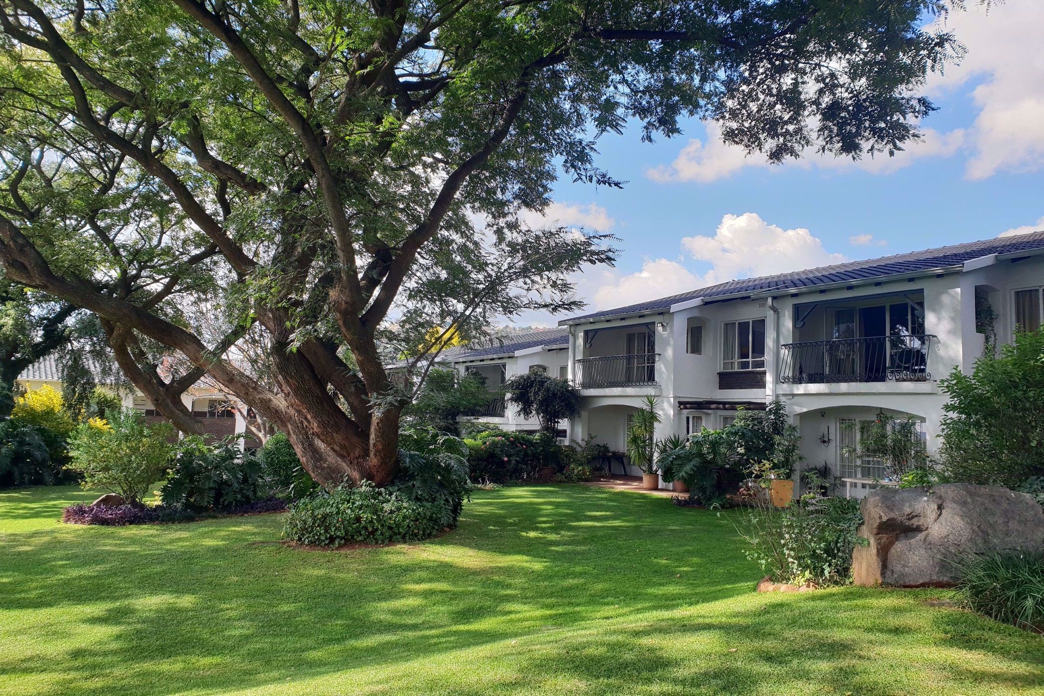 Apartment for sale in Northcliff, Johannesburg - RAN1727244