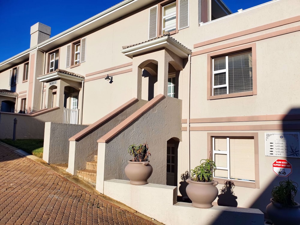 Apartment to rent in Pinnacle Point Golf Estate - 1MB1741288