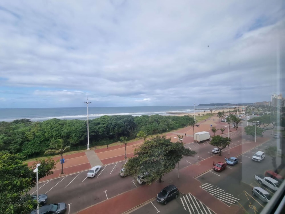 Apartment for sale in North Beach Durban - 1DA1573447 Apartment for sale in North Beach Durban - 1DA1573447