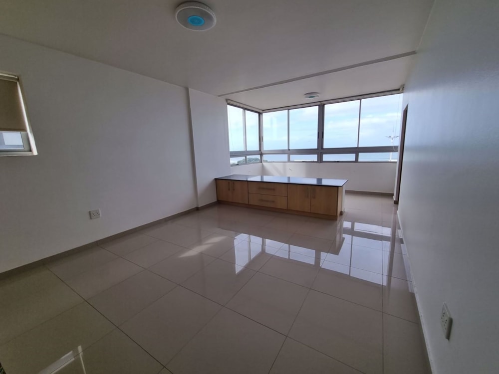 Apartment for sale in North Beach Durban - 1DA1573447 Apartment for sale in North Beach Durban - 1DA1573447
