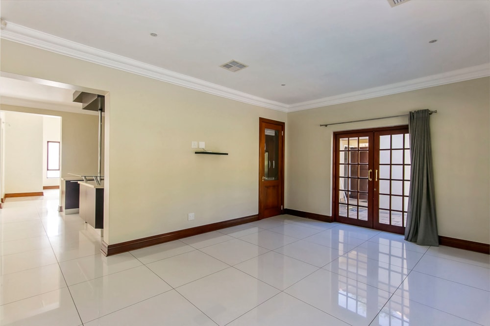 Double-storey house let in Bryanston - JBL1686319 Double-storey house let in Bryanston - JBL1686319