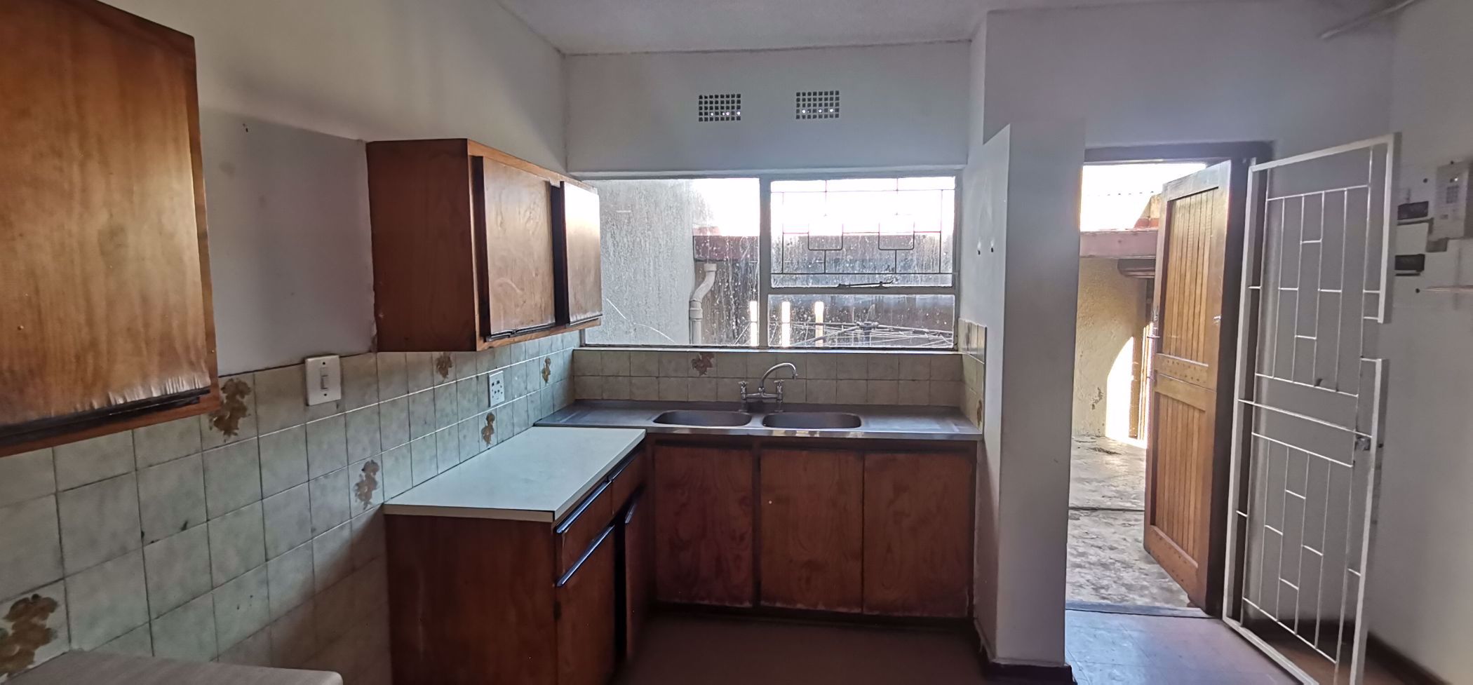 House for sale in King Williams Town (Qonce) - 1MH1573863