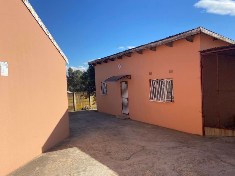 House for sale in Mbuqu - 1MH1574232