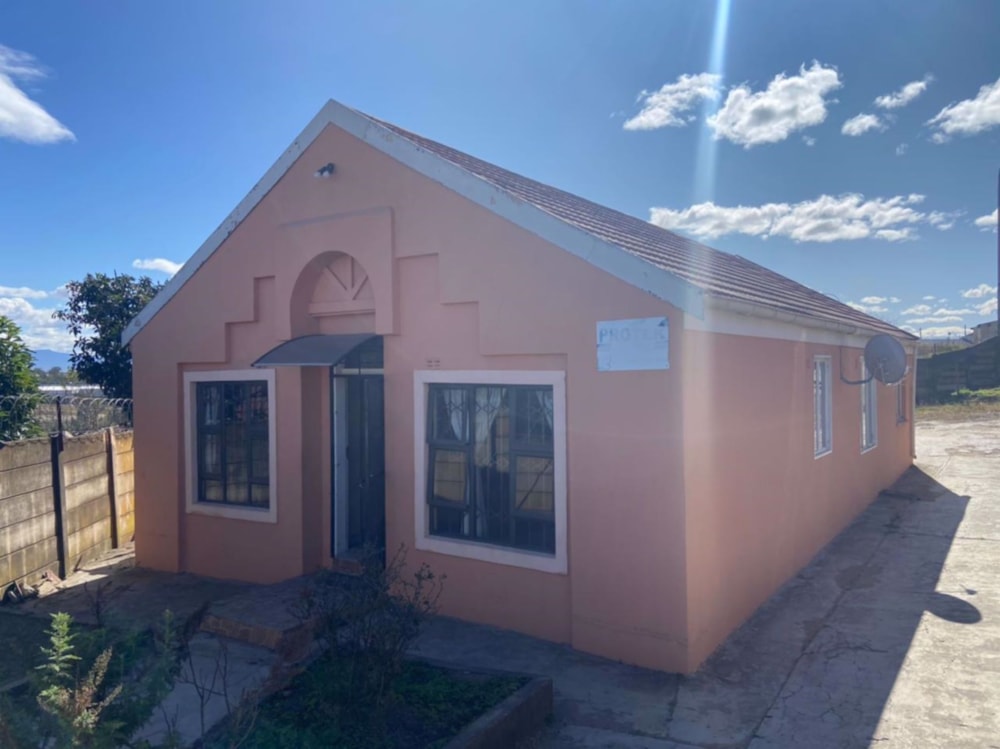 House for sale in Mbuqu - 1MH1574232