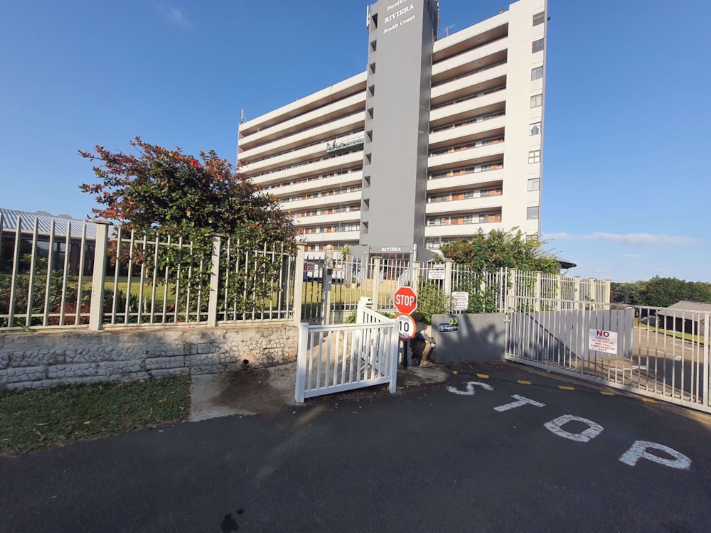 Apartment sold in Sea Park, Port Shepstone - 1PX1651840 Apartment sold in Sea Park, Port Shepstone - 1PX1651840