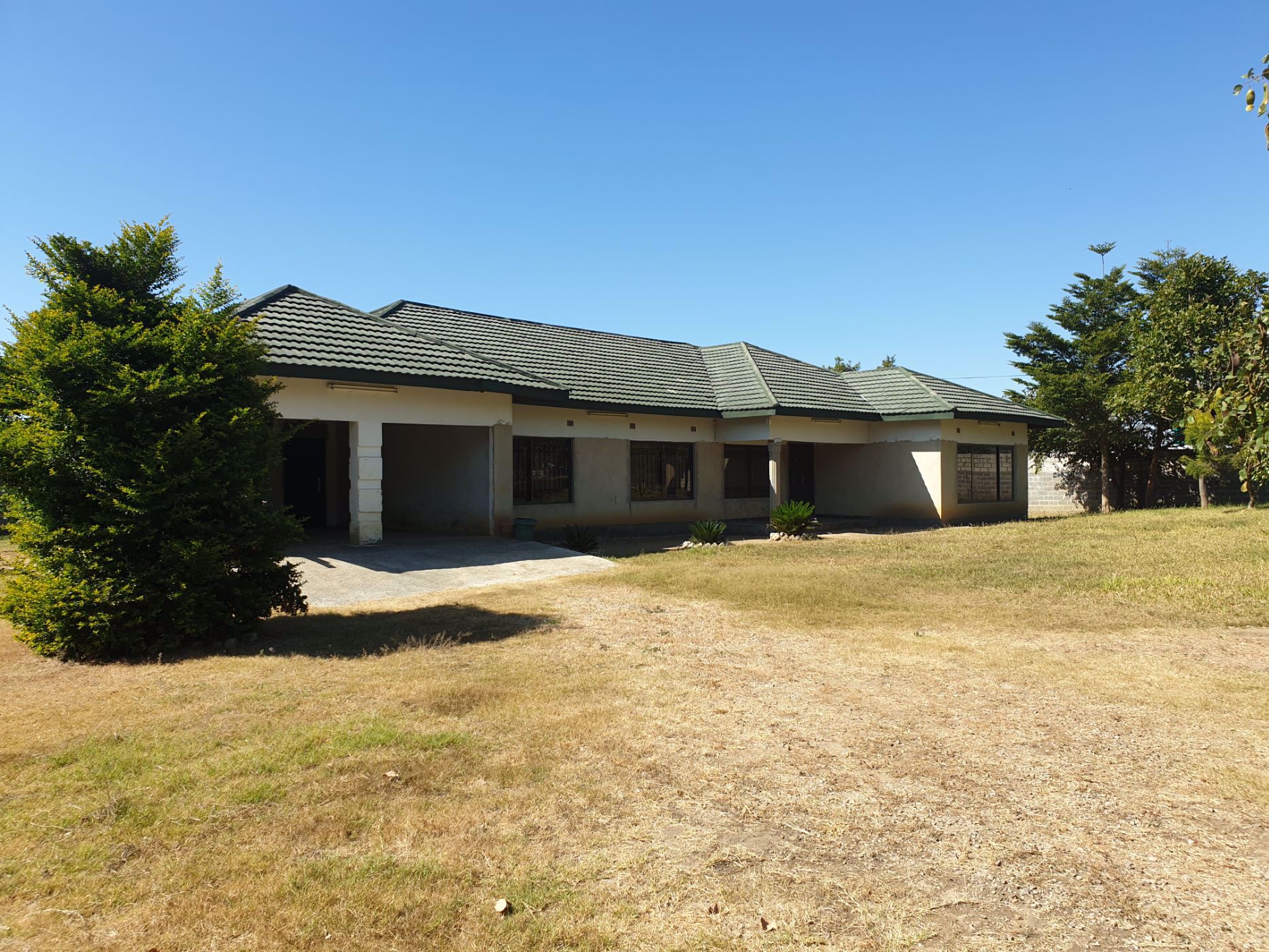 House for sale in Kabangwe, Zambia - 3ZA1574924