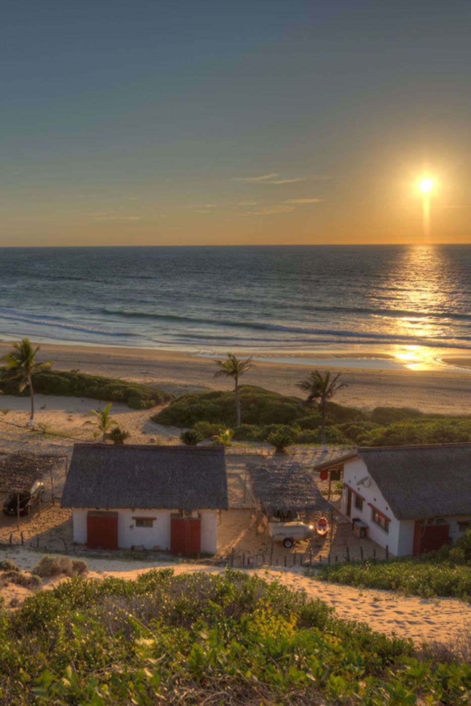 Resort for sale in Guinjata, Inhambane, Mozambique - 3MQ1574966