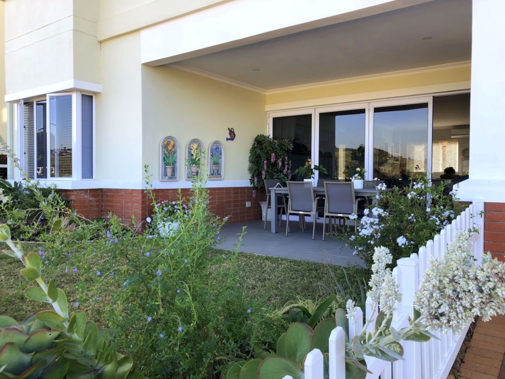 Retirement home for sale in Mount Edgecombe Retirement Village - 1MT1575388