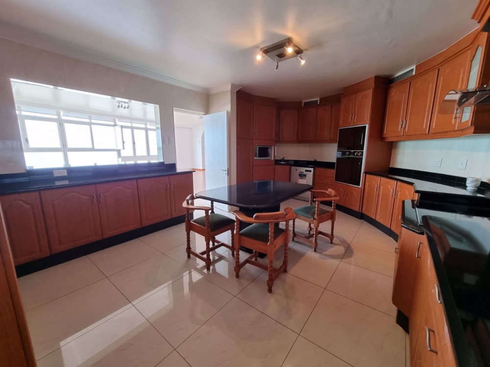 Apartment for sale in North Beach Durban - 1DA1573449 Apartment for sale in North Beach Durban - 1DA1573449
