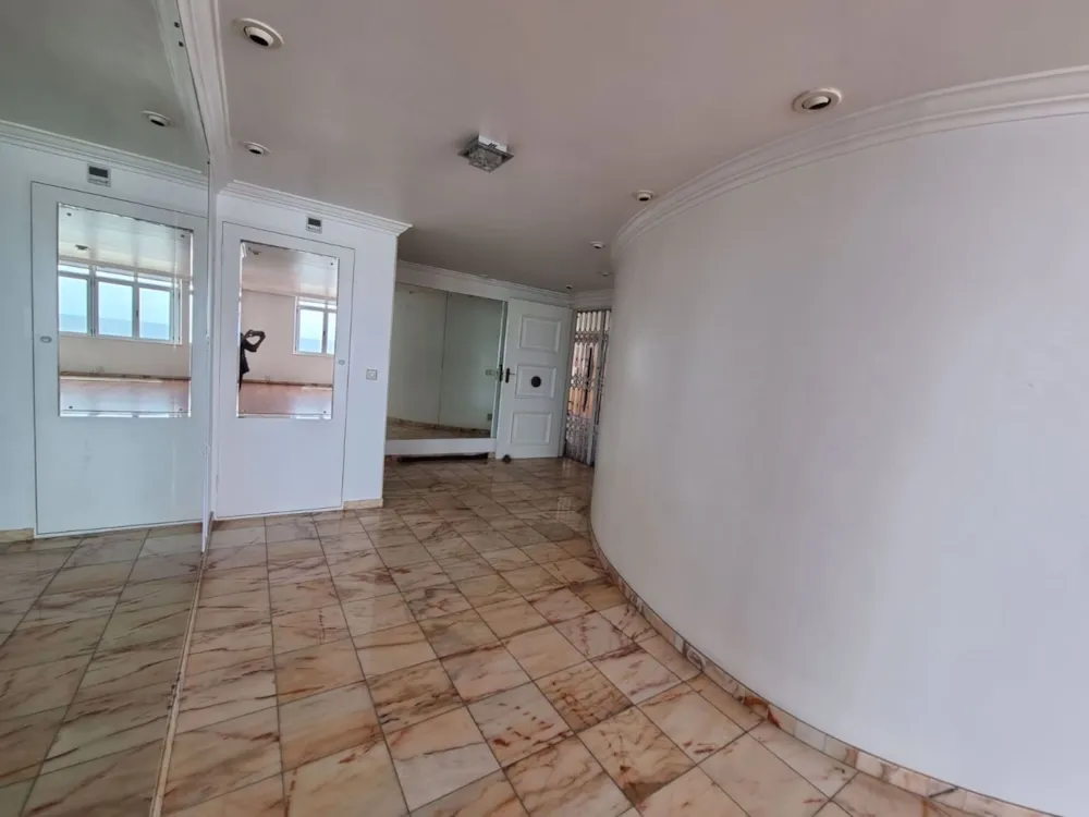 Apartment for sale in North Beach Durban - 1DA1573449 Apartment for sale in North Beach Durban - 1DA1573449