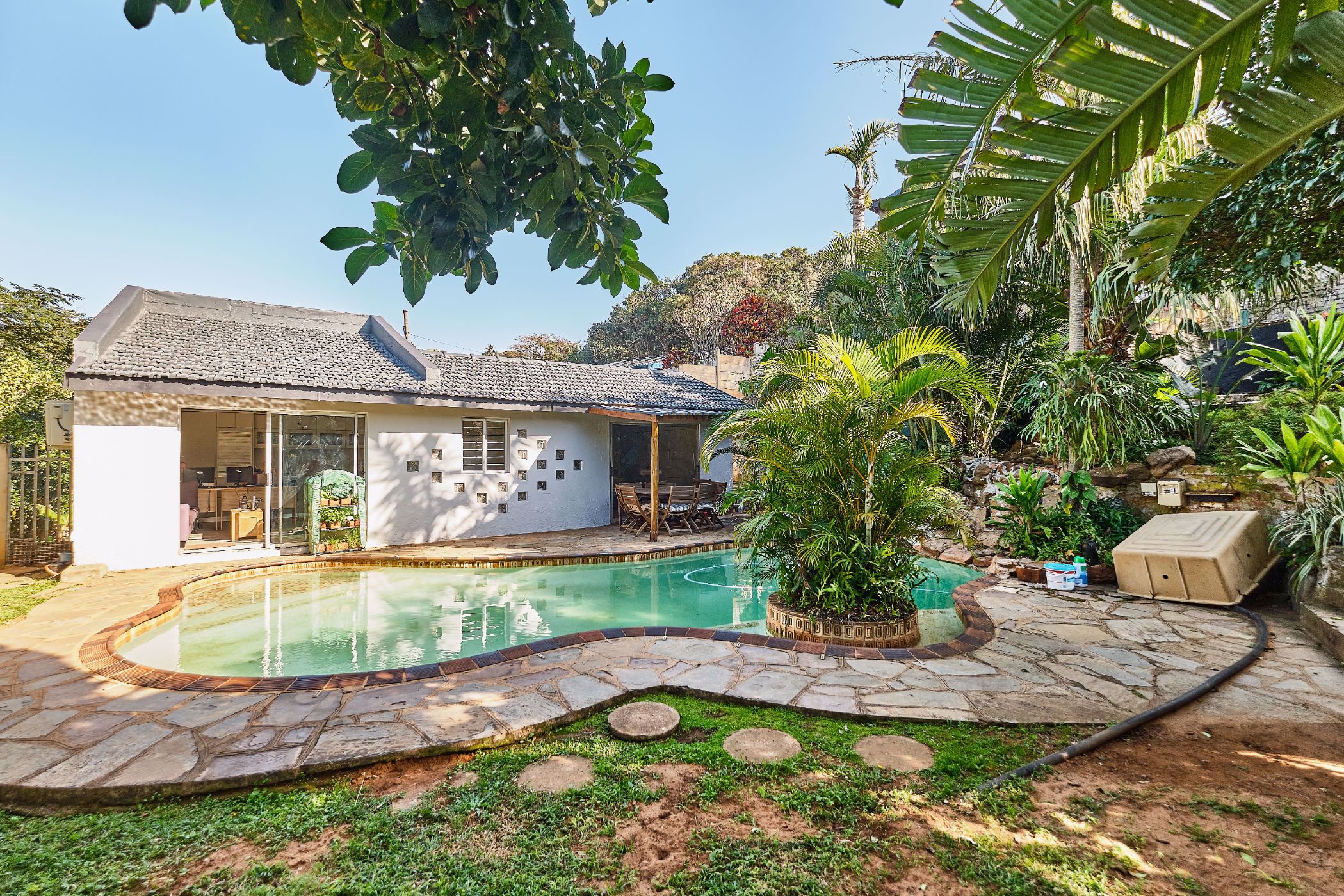 House for sale in Amanzimtoti - 1WB1746779