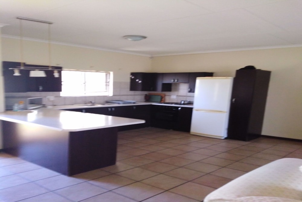 Townhouse to rent in White River - 1WR1725604