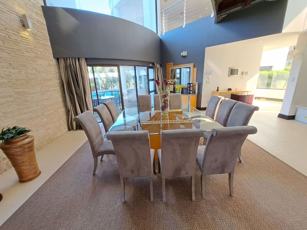 House for sale in uMhlanga Rocks - 1ND1573185 House for sale in uMhlanga Rocks - 1ND1573185