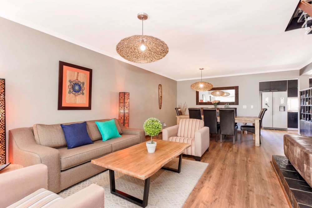 Double-storey house for sale in Cedar Creek - FW1714343 Double-storey house for sale in Cedar Creek - FW1714343