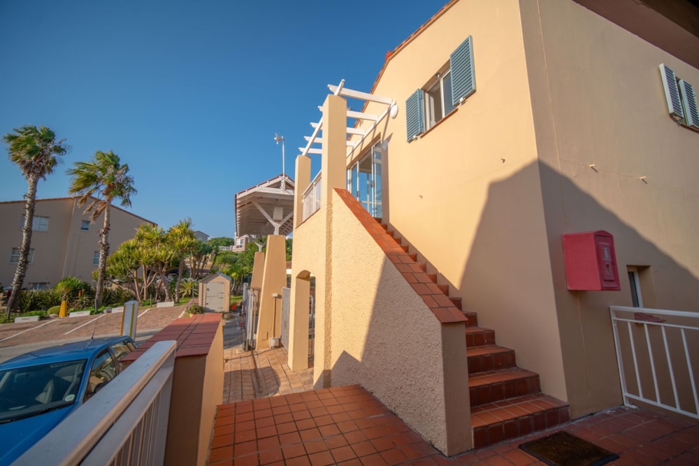 Apartment sold in Port St Francis - 1SA1683940 Apartment sold in Port St Francis - 1SA1683940