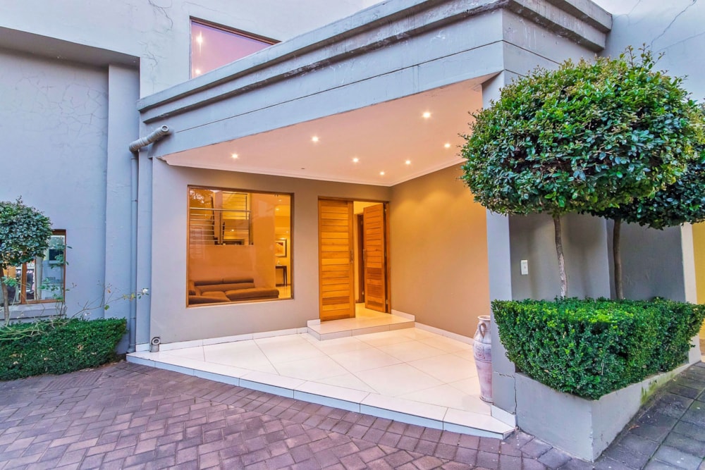 House for sale in Oaklands, Johannesburg - HP1716214