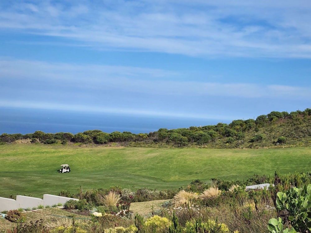 Residential vacant land for sale in Pezula Golf Estate - 1KG1727334 Residential vacant land for sale in Pezula Golf Estate - 1KG1727334