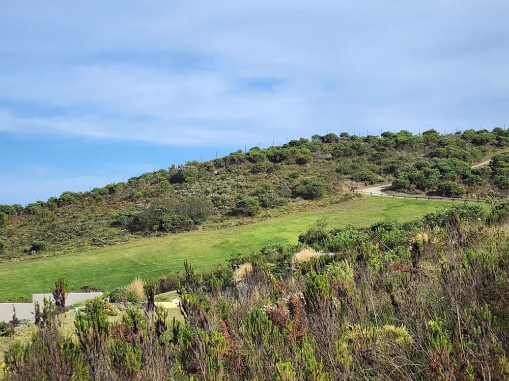 Residential vacant land for sale in Pezula Golf Estate - 1KG1727334 Residential vacant land for sale in Pezula Golf Estate - 1KG1727334