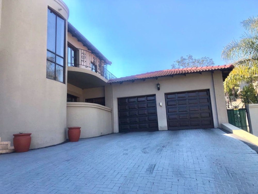 House for sale in Waterkloof Ridge - PT1576406 House for sale in Waterkloof Ridge - PT1576406