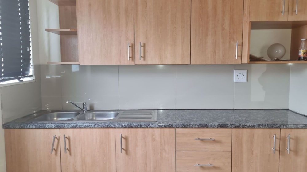 House let in Strandfontein, Cape Town - 1MN1703693