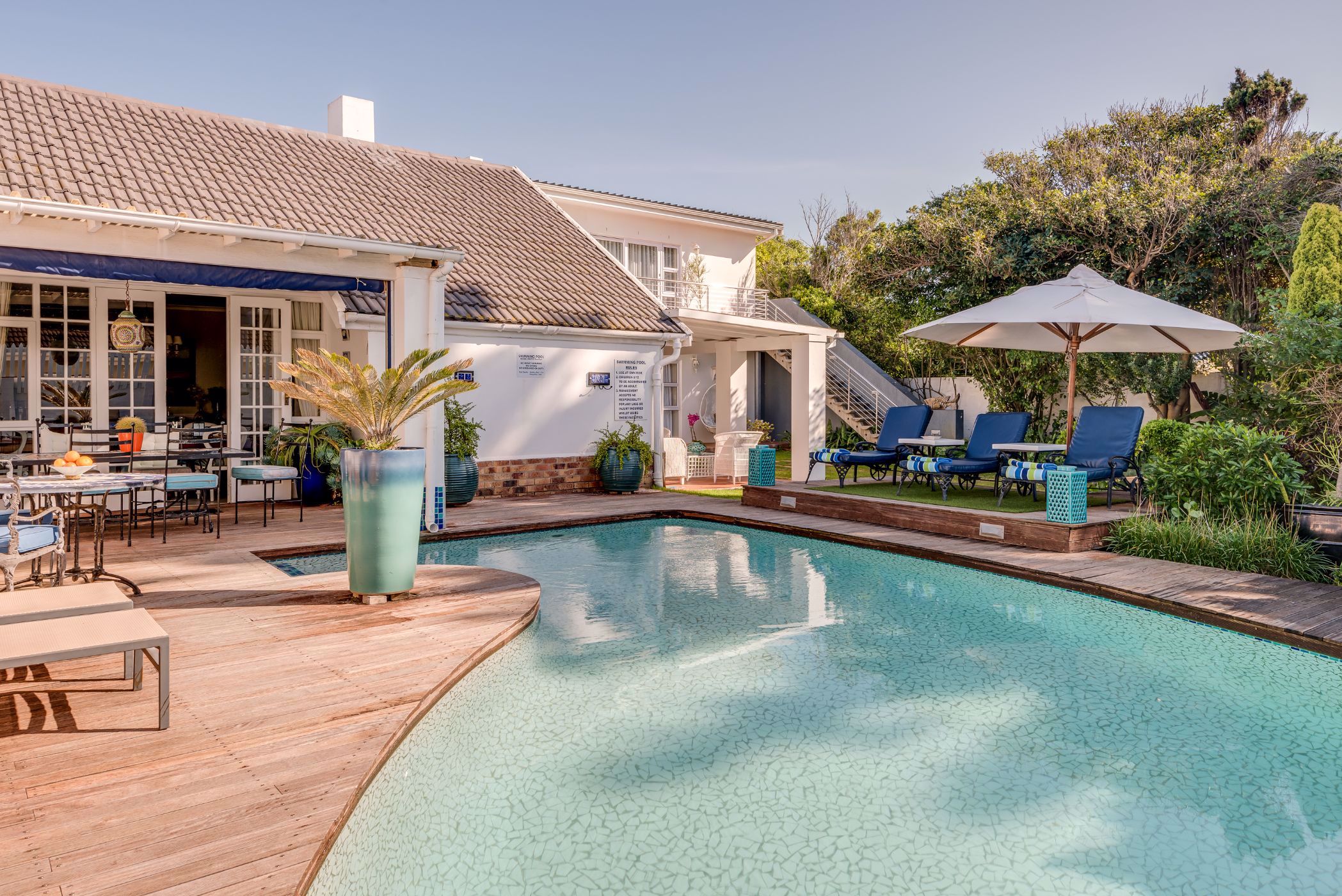 Guesthouse for sale in Summerstrand - 1PLZ1653855