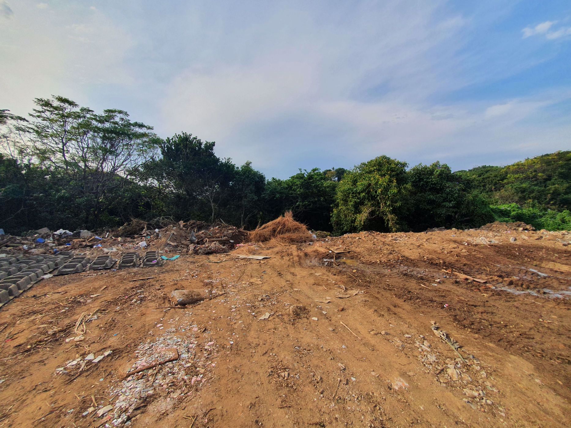 Vacant land for sale in Marburg - 1PX1576444