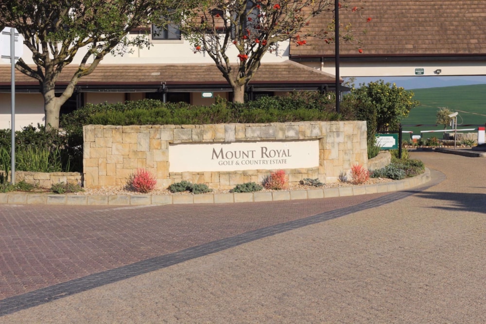 Vacant land sold in Mount Royal Golf & Country Estate - 1SJ1676405 Vacant land sold in Mount Royal Golf & Country Estate - 1SJ1676405