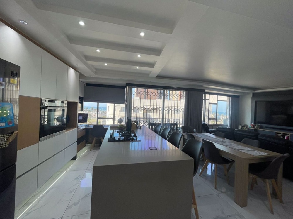 Apartment for sale in North Beach Durban - 1DA1576240 Apartment for sale in North Beach Durban - 1DA1576240