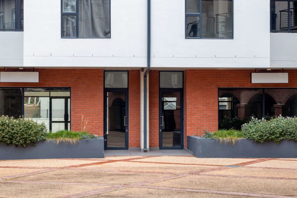 Commercial business for sale in Onder Papegaaiberg - ST1604000