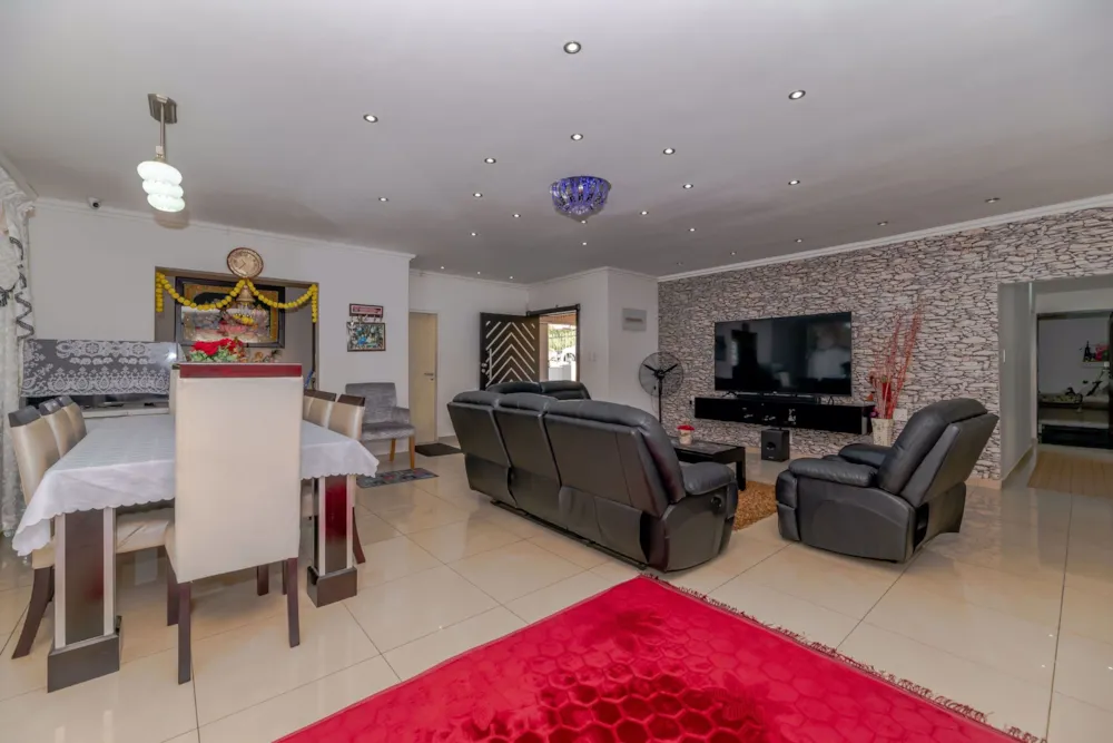 House sold in Verulam - 1ND1630221 House sold in Verulam - 1ND1630221