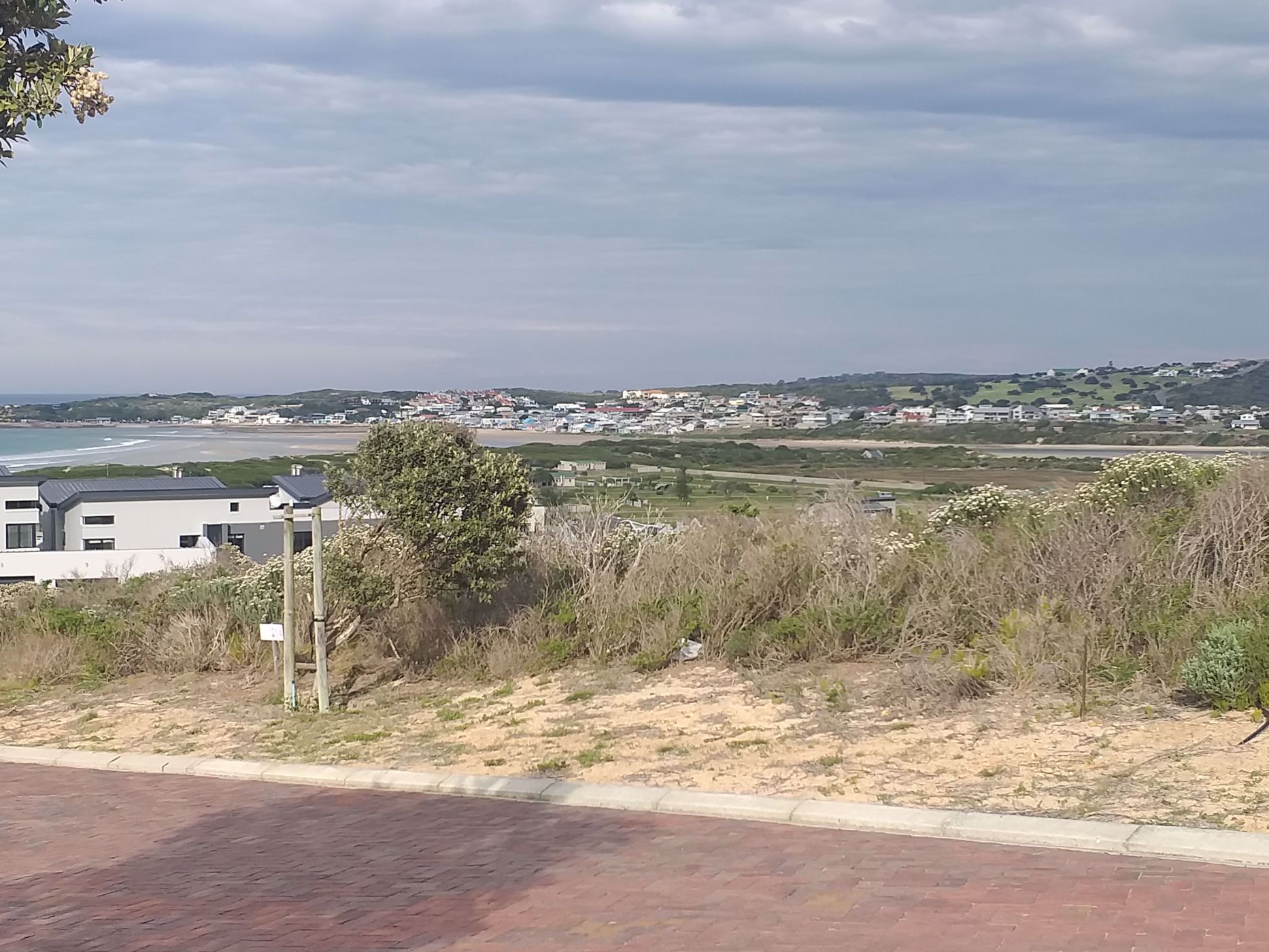 Vacant land for sale in Stilbaai East - 1SR1575829