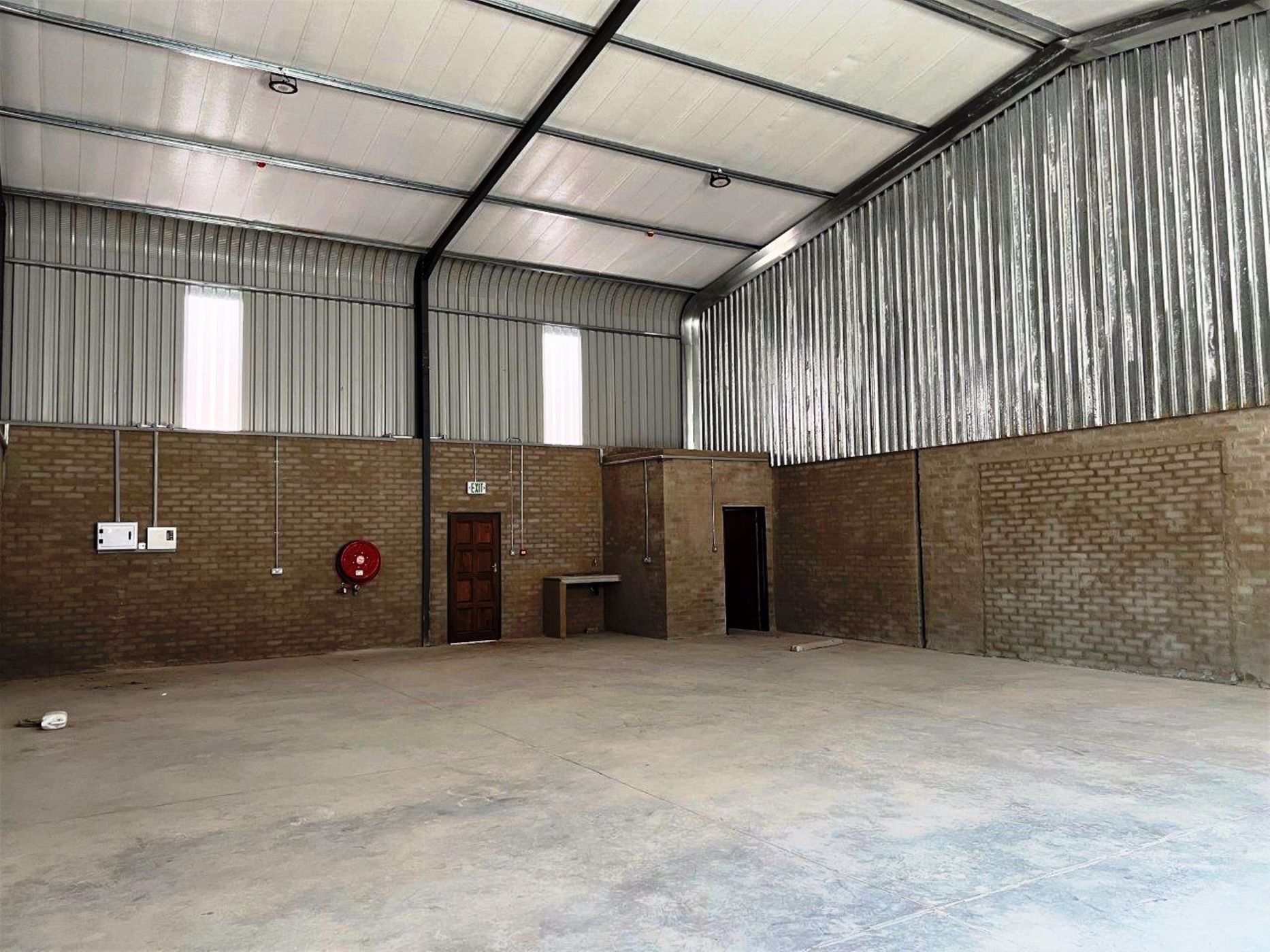 Commercial industrial property to rent in Phakalane, Botswana - 3BO1703879