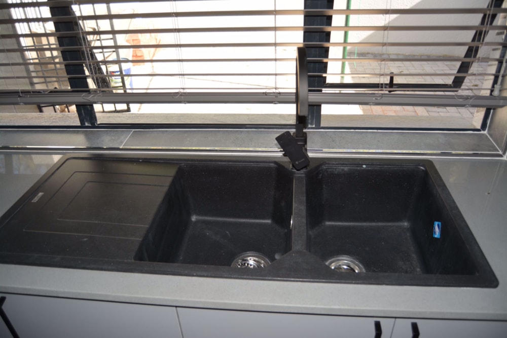 House to rent in The Rest - 1NS1740005