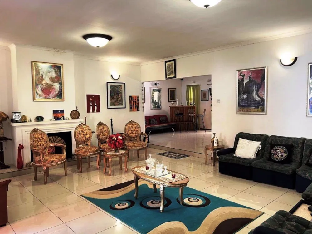 House for sale in Phase 1, Botswana - 3BO1576375 House for sale in Phase 1, Botswana - 3BO1576375