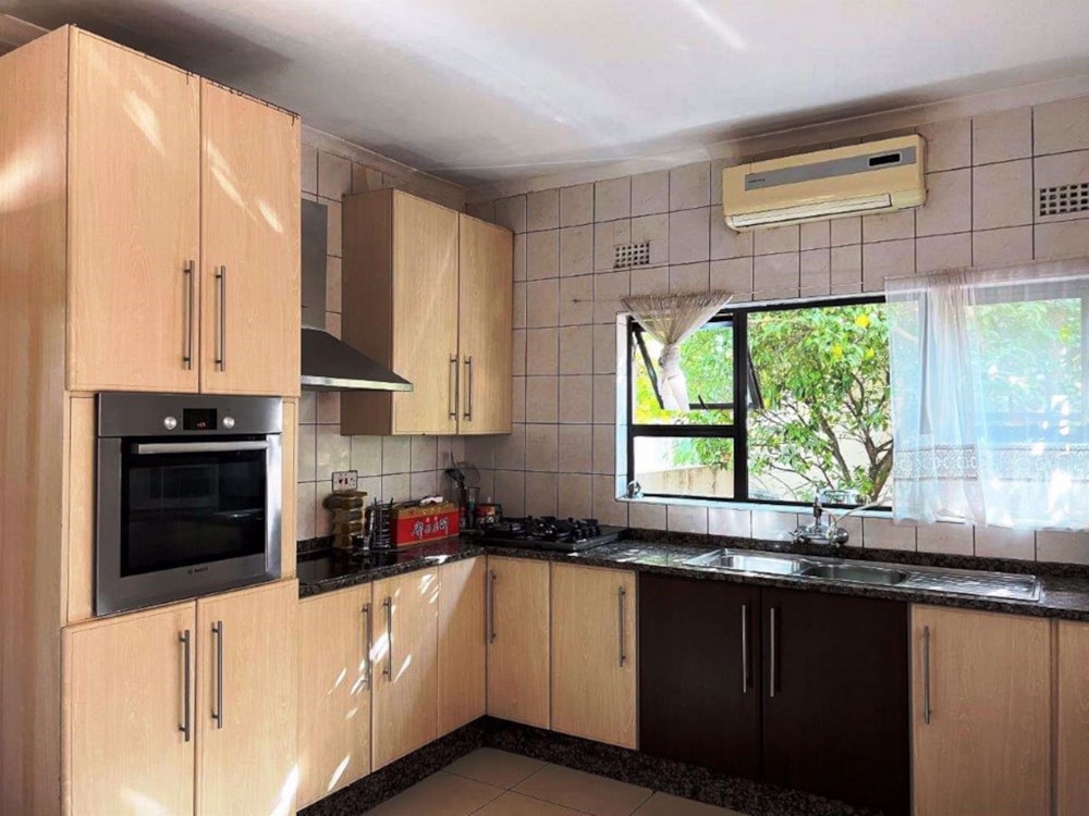 House for sale in Phase 1, Botswana - 3BO1576375