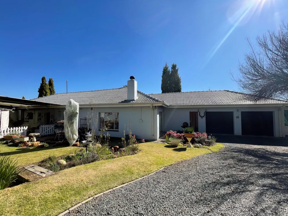 House for sale in Machadodorp, Mpumalanga - 1DS1576487 House for sale in Machadodorp, Mpumalanga - 1DS1576487