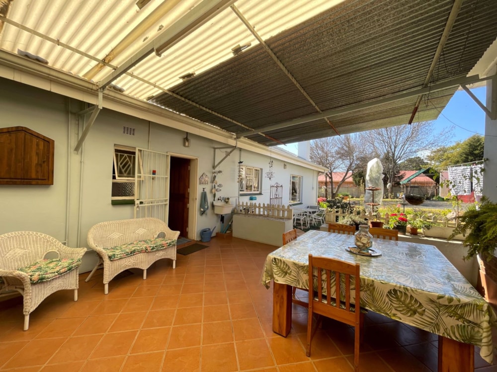 House for sale in Machadodorp, Mpumalanga - 1DS1576487