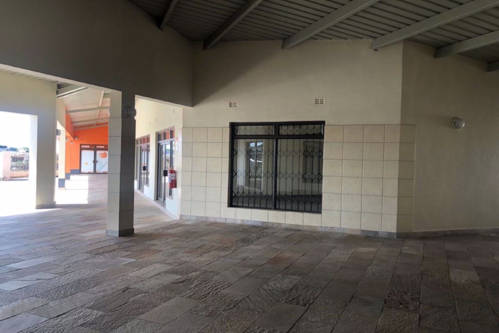 Commercial retail property to rent in Lusaka, Zambia - 3ZA1579989 Commercial retail property to rent in Lusaka, Zambia - 3ZA1579989