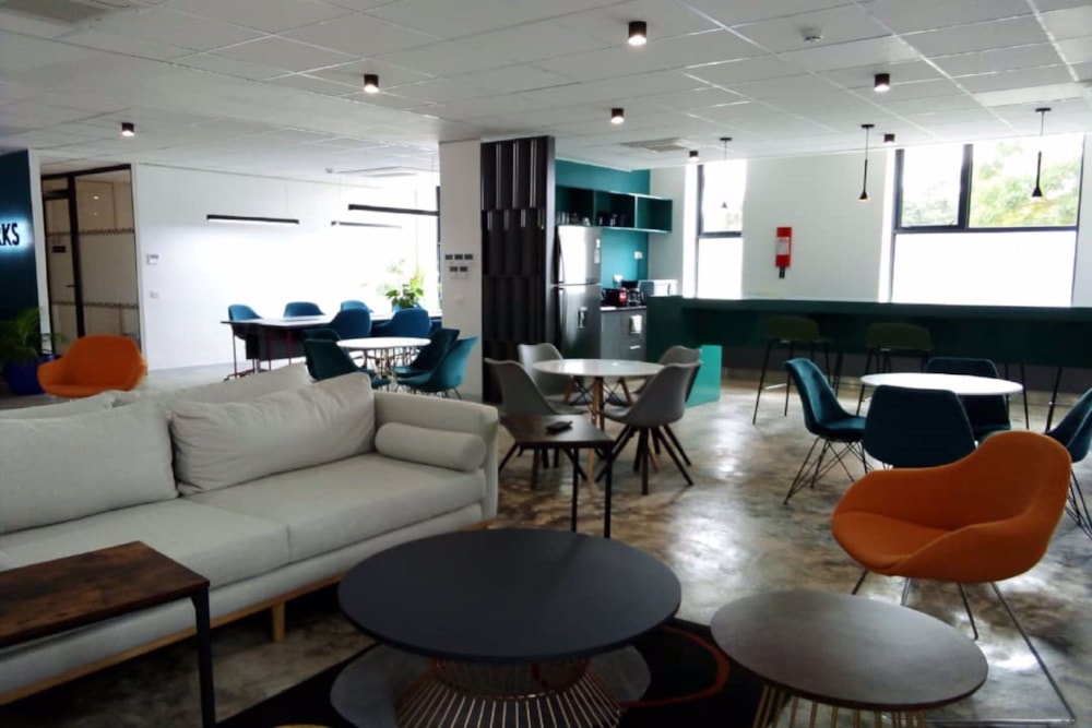 Commercial office to rent in Kabulonga, Zambia - 3ZA1576911