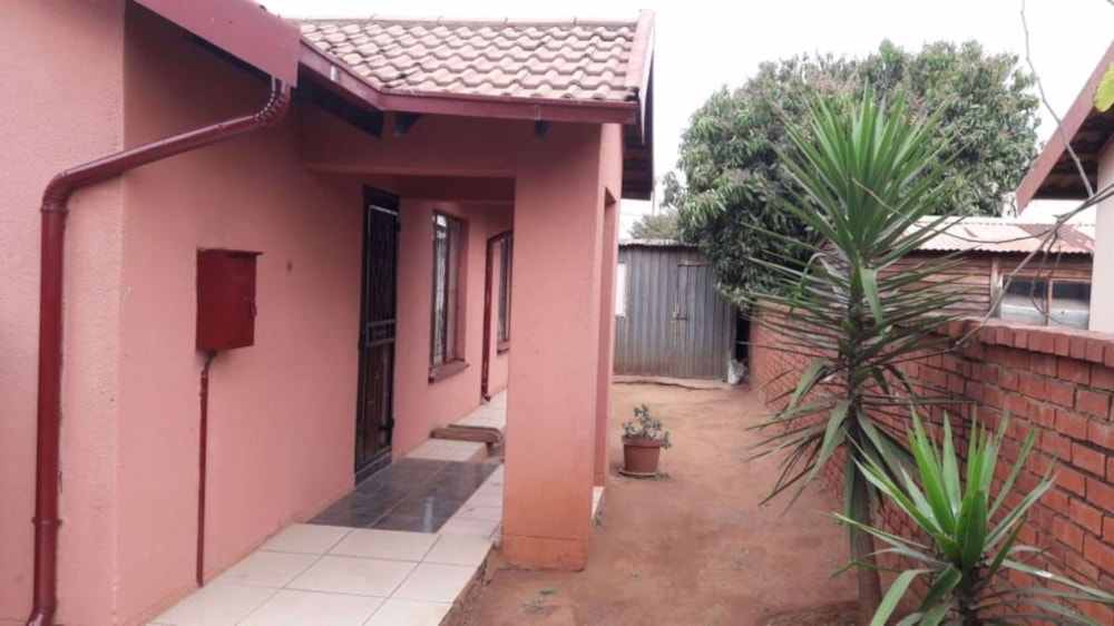 House for sale in Soshanguve XX - PTM1577142