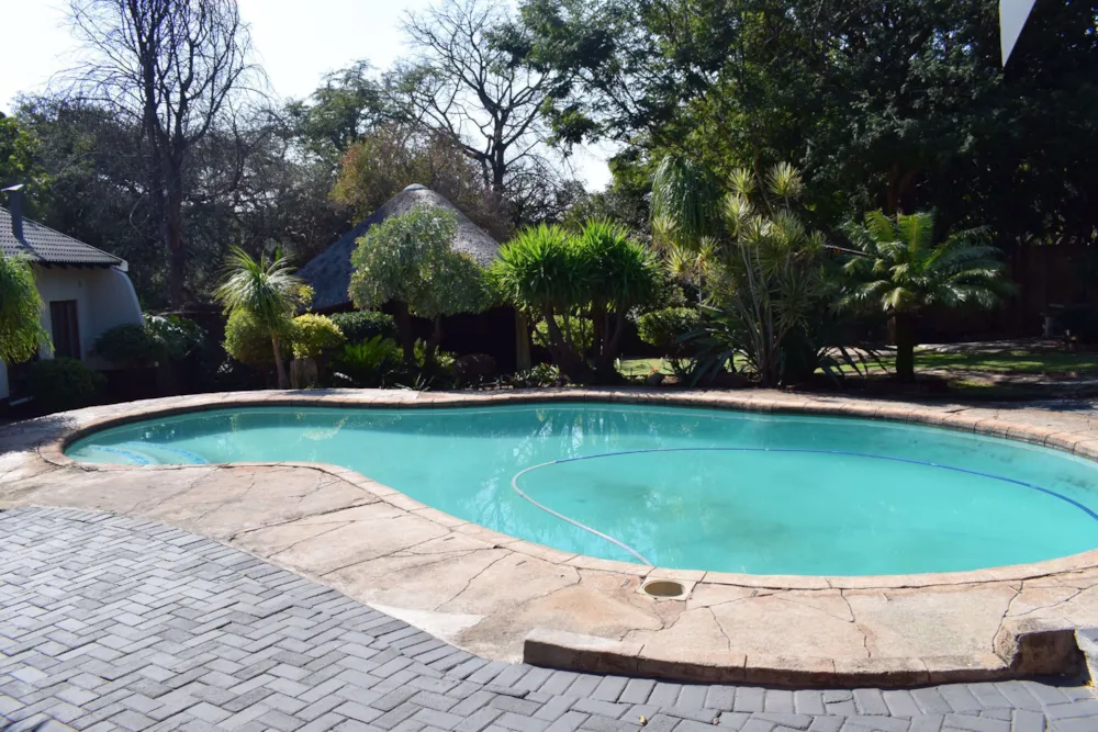 Single-storey house for sale in Safari Gardens - 1RU1577410