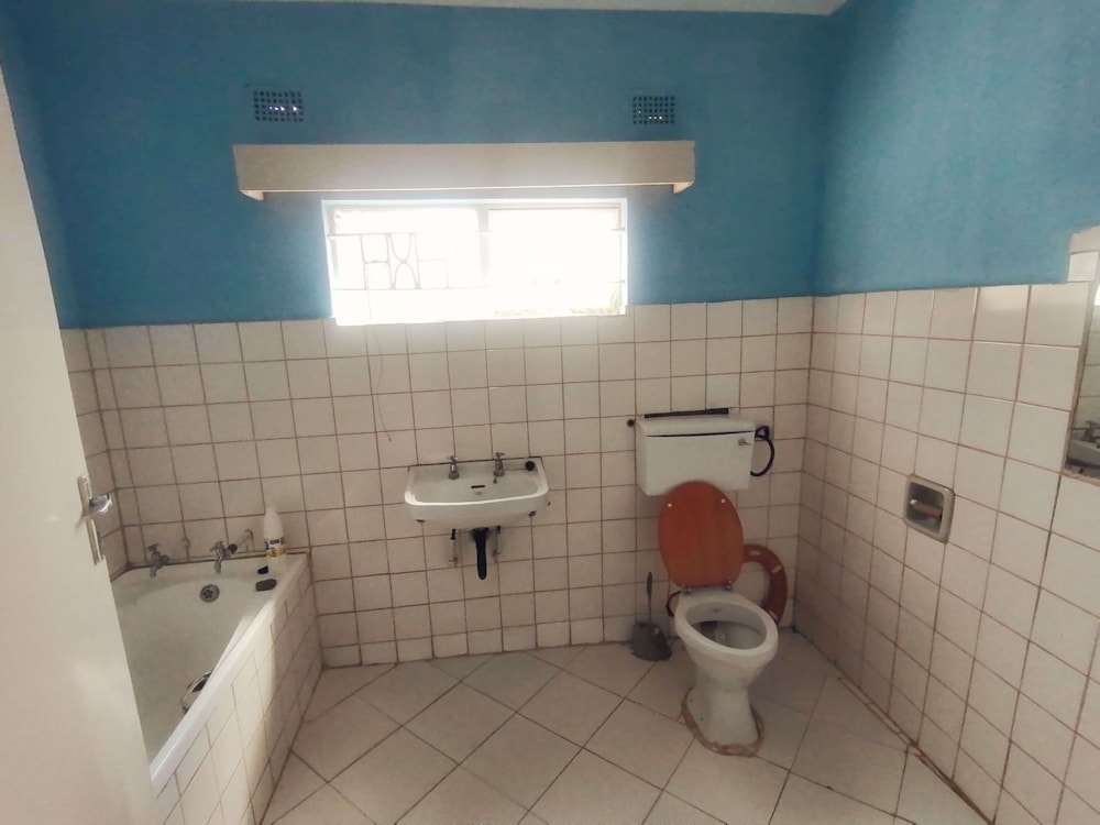 House for sale in Woodlands Extension, Zambia - 3ZA1578742