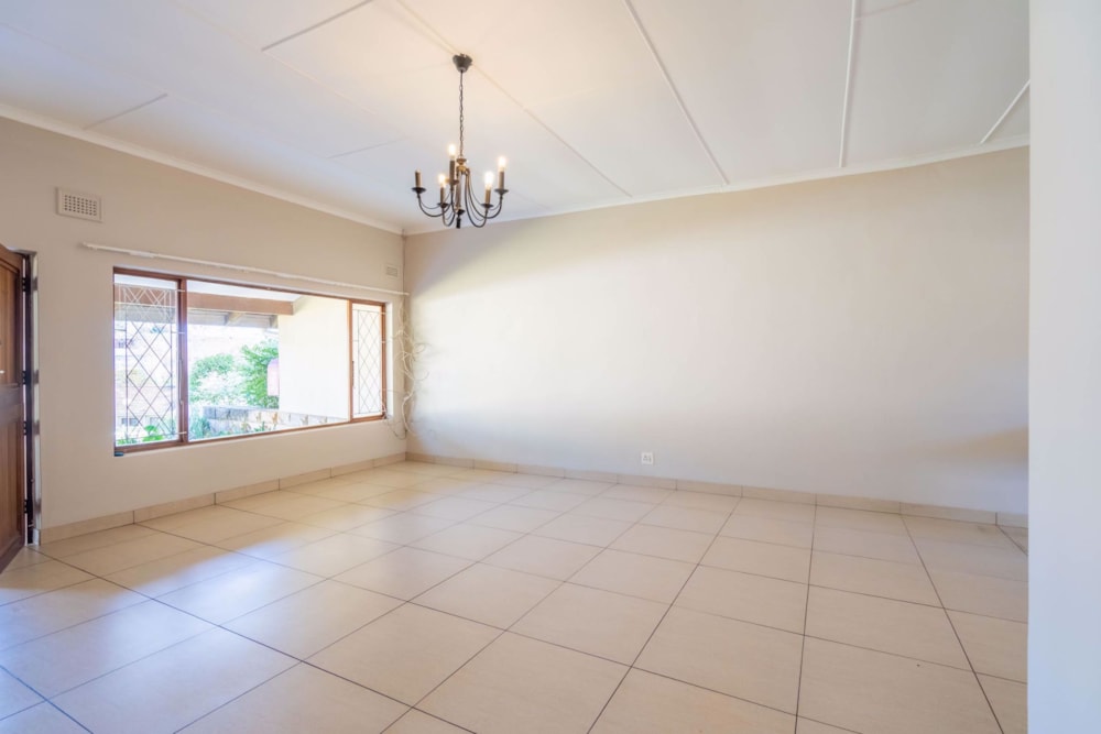 Townhouse for sale in Waterfall, Upper Highway - 1KF1646892