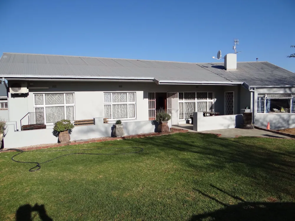 House sold in Hospital Hill, Beaufort West - 1KK1717627 House sold in Hospital Hill, Beaufort West - 1KK1717627