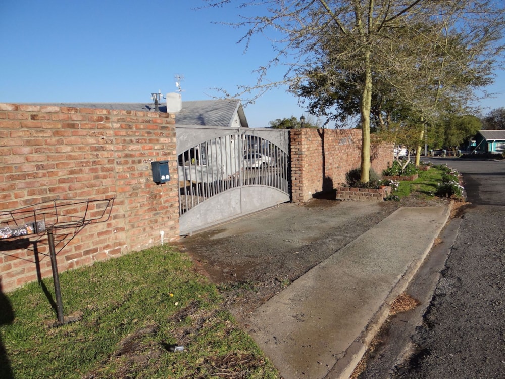 House for sale in Hospital Hill, Beaufort West - 1KK1717627