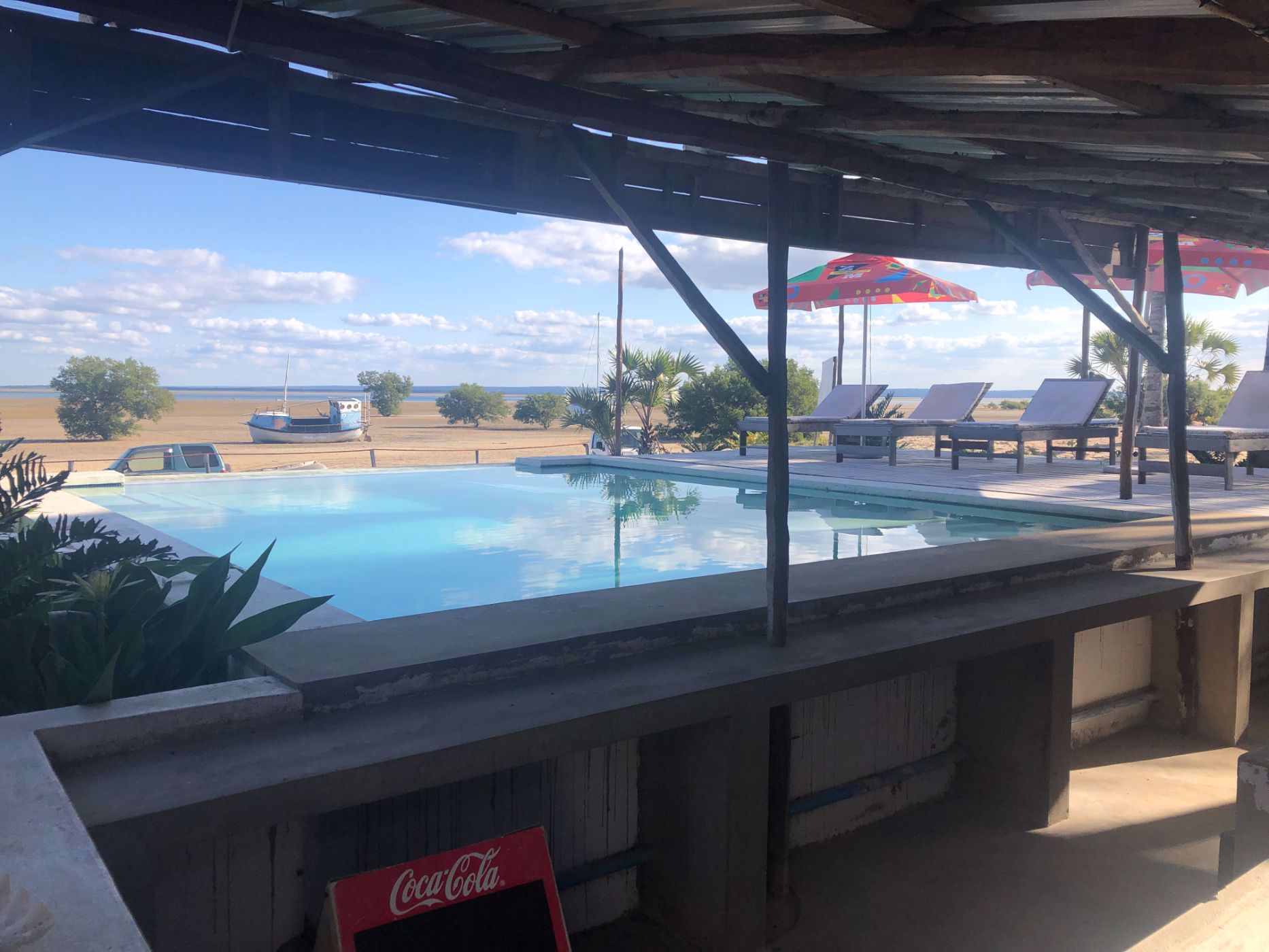 Beach resort for sale in Praia da Barra, Mozambique - 3MQ1659429